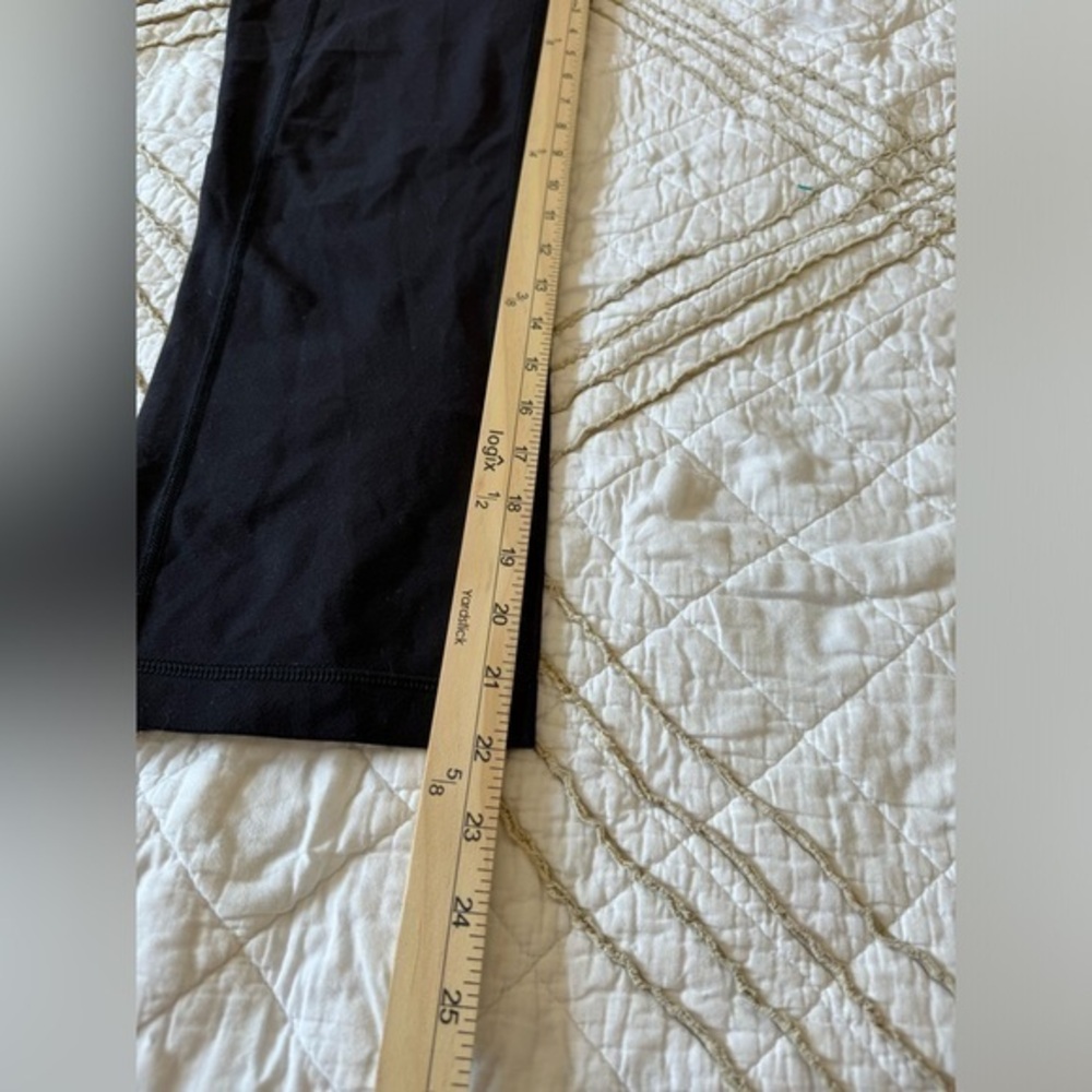 Lululemon Cropped Slit Roushed Legging Size 4 - Picture 3 of 5
